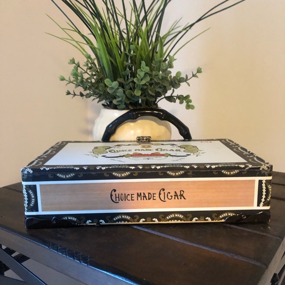 Vintage Choice Made Beaded Cigar Box Purse with Jerry's Drive-In, Car Hop, Chevy - Picture 9 of 15